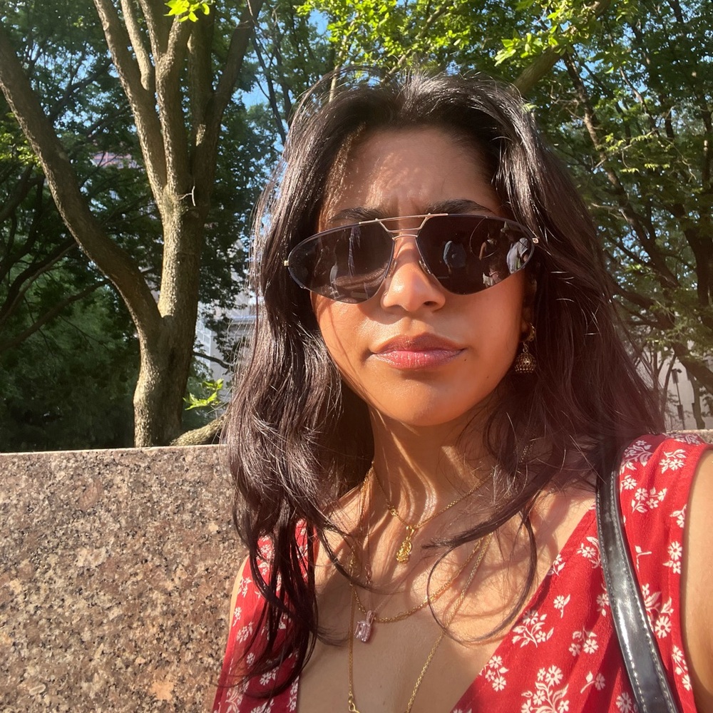 Meet your Posher, Bidisha